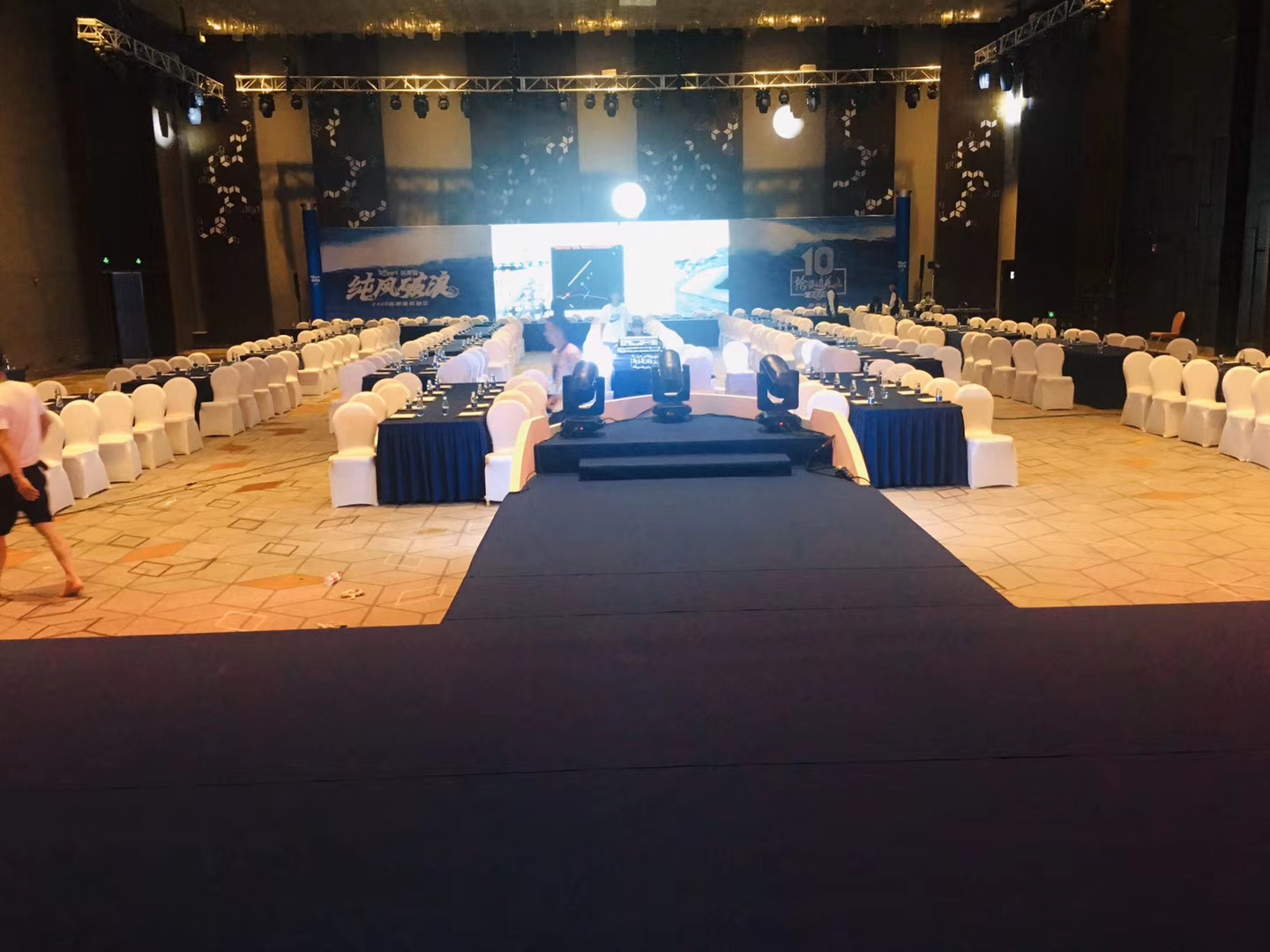 商業(yè)美陳設計布置